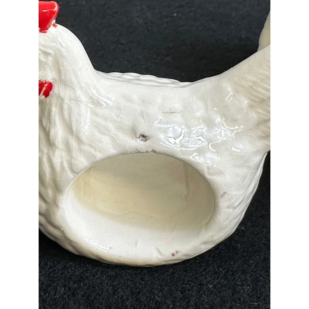 Vintage Ceramic Chicken Napkin Rings Pair White Farmhouse Hen Country Decor